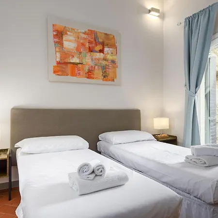 Apartamento With Private Garden *